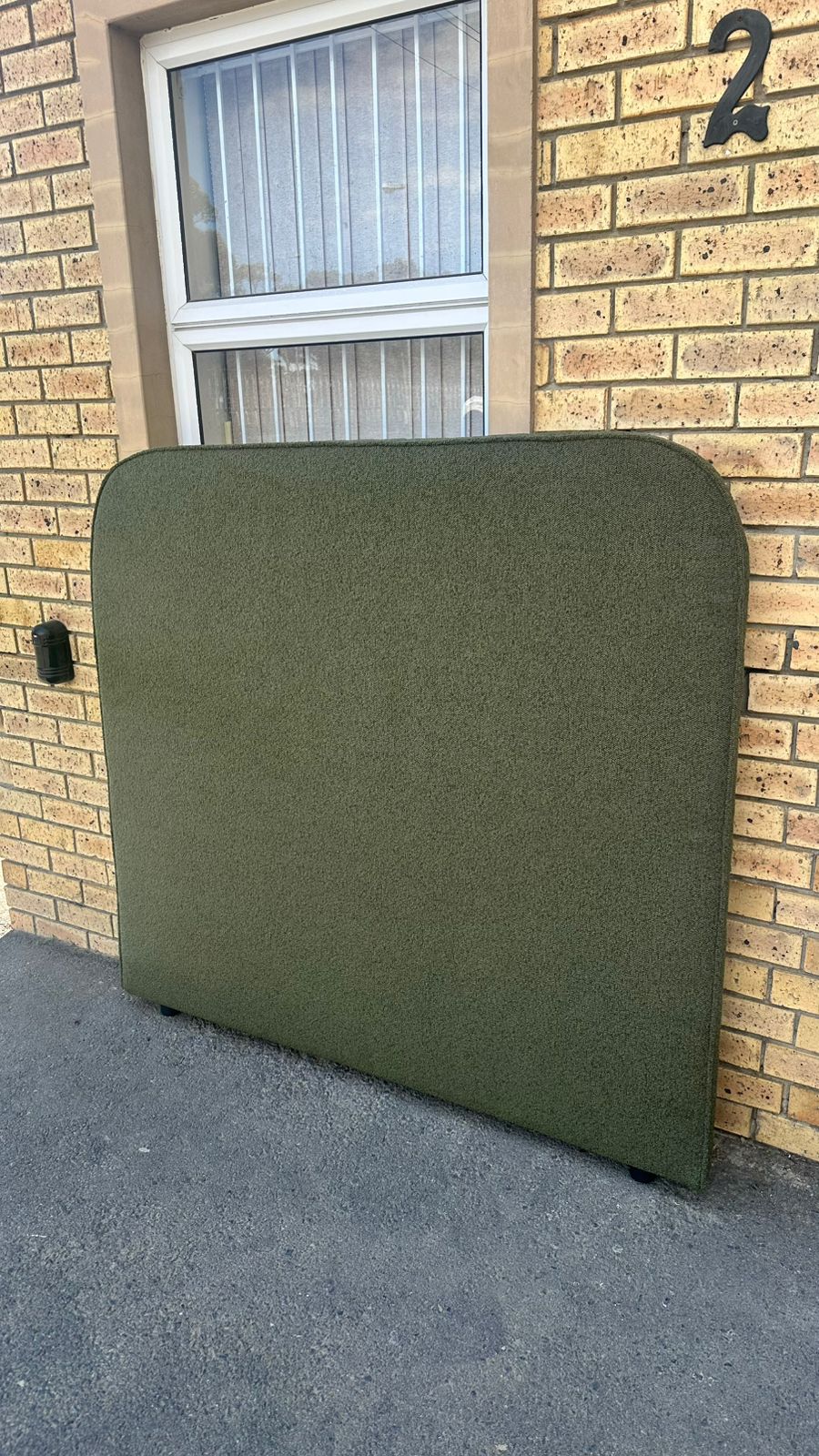 King Size Ruby Headboard with rounded off corners on top & tapered edges - Image 3